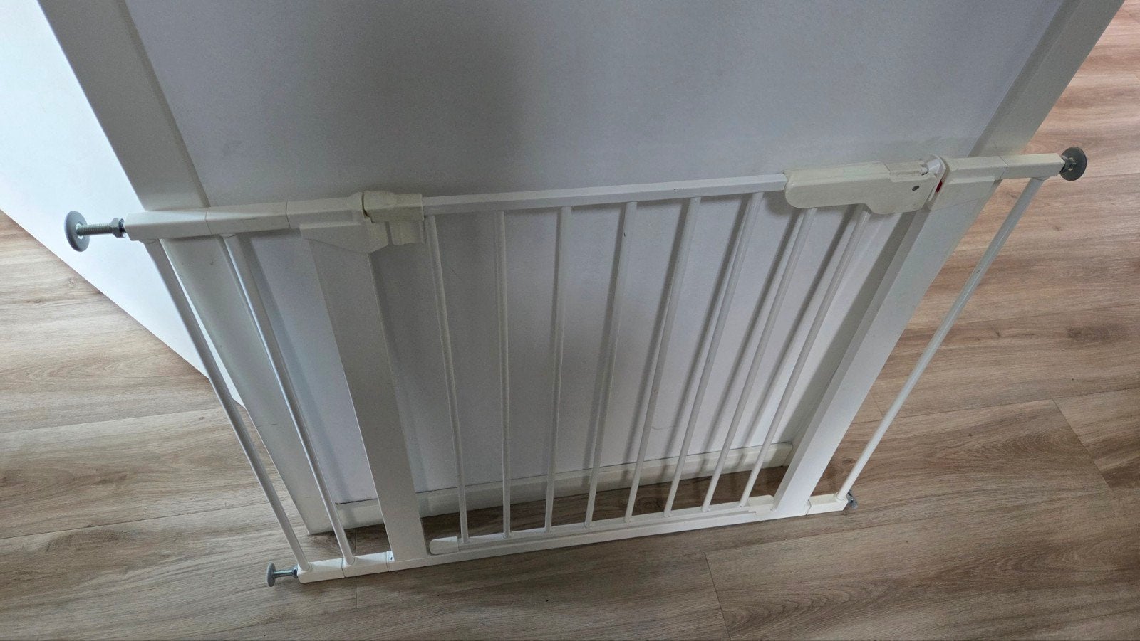 3x BabyDan Premier Traphekje Zonder Boren - 86 - 93,3 cm - K, Kinderen en Baby's, Traphekjes, Ophalen, Gebruikt, Klemhekje, Metaal of IJzer
