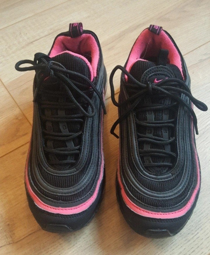 Nike Air Max sneakers maat 38 - Zwart/Roze, Kleding | Dames, Schoenen, Zwart, Nike, Ophalen of Verzenden, Sneakers of Gympen
