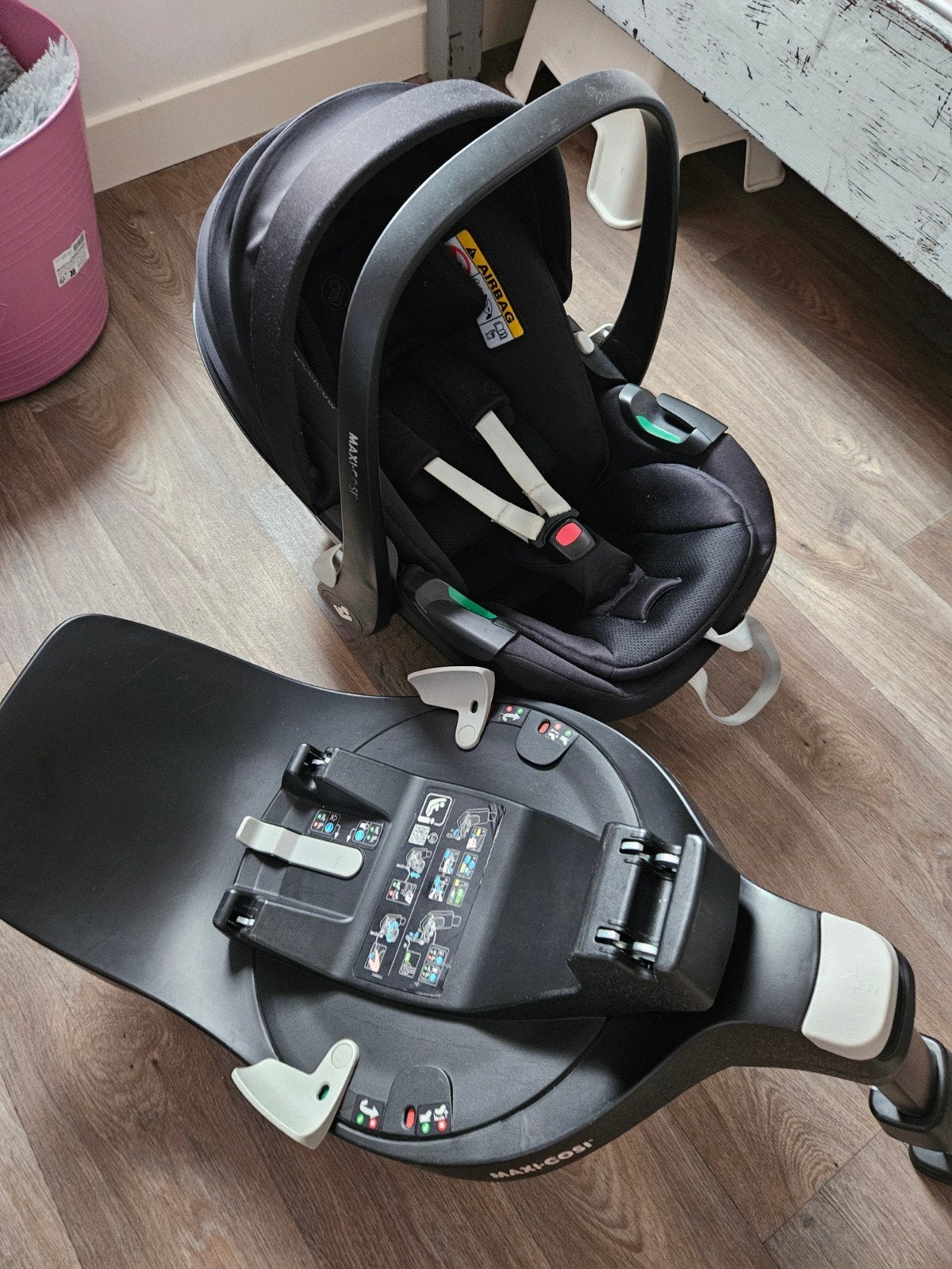 Maxi-Cosi family fix 360 autostoel met Isofix base