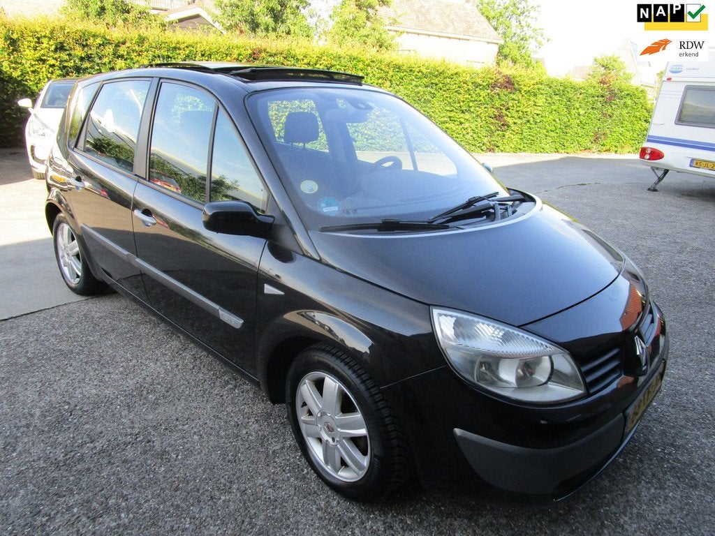 Renault Scénic 1.6-16V Tech Line clima pano, trekhaak, mooi, Auto's, Renault, Voorwielaandrijving, Gebruikt, 1295 kg, 4 cilinders