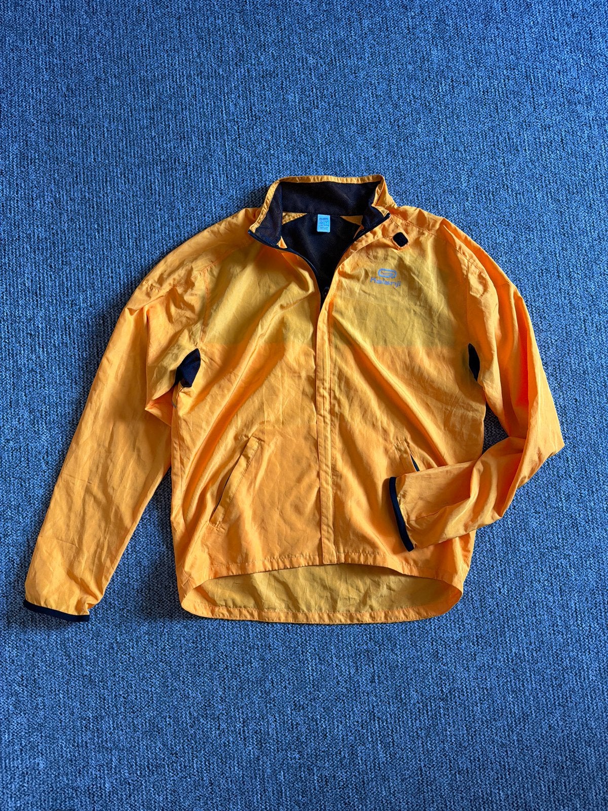 Kalenji hardloopjack - Maat M, Maat 38/40 (M), Oranje, Ophalen of Verzenden, Hardlopen of Fietsen
