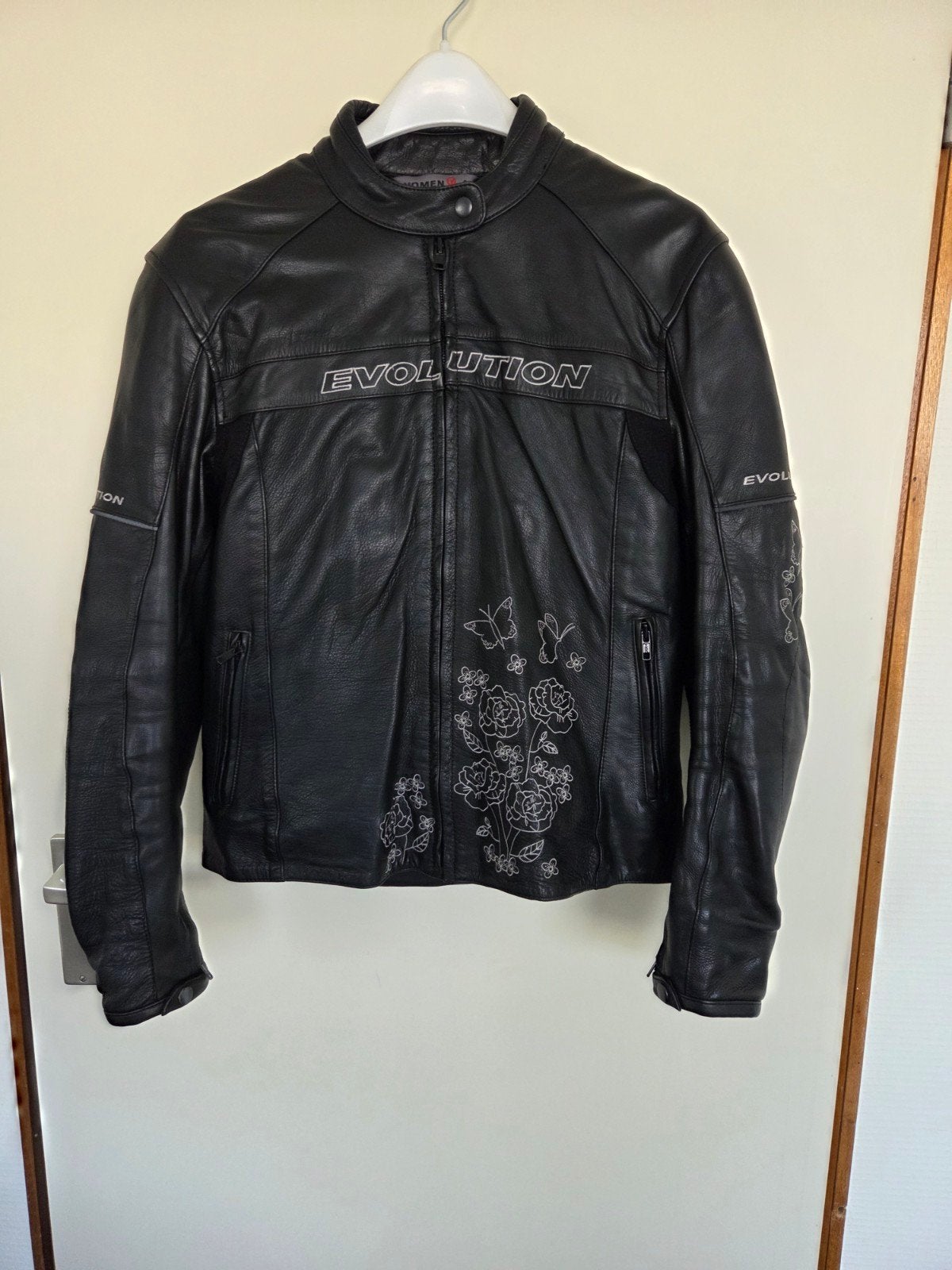 Leren dames motorjas Evolution met mooi borduursel mt.46, Ophalen, Evolution, Jas | leer, Dames