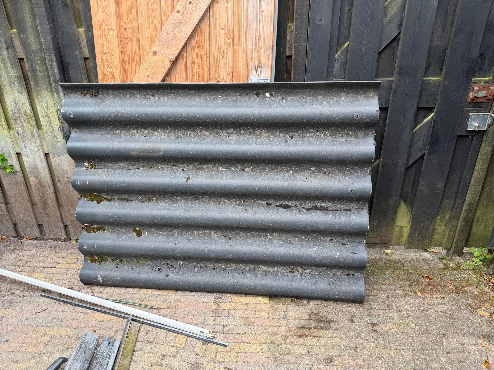 2,5 cementvezel golfplaten (niet asbest), Overige materialen, Gebruikt, Ophalen of Verzenden, Minder dan 5 m²