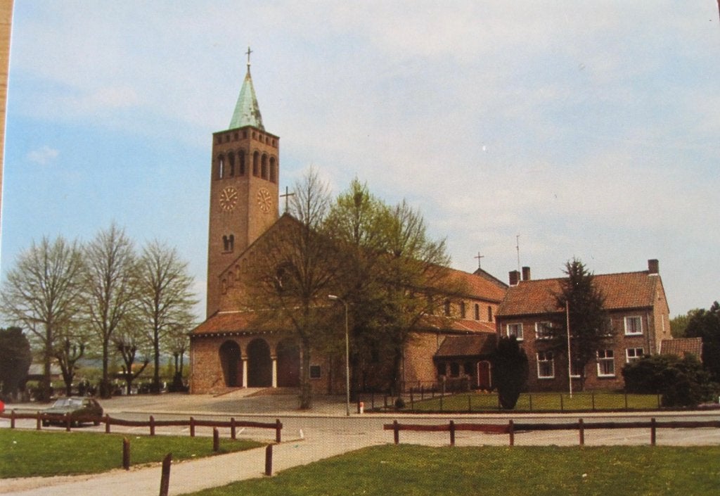Rooms katholieke Kerk in Driel - nieuw, Verzamelen, Verzenden, 1980 tot heden, Ongelopen, Noord-Brabant