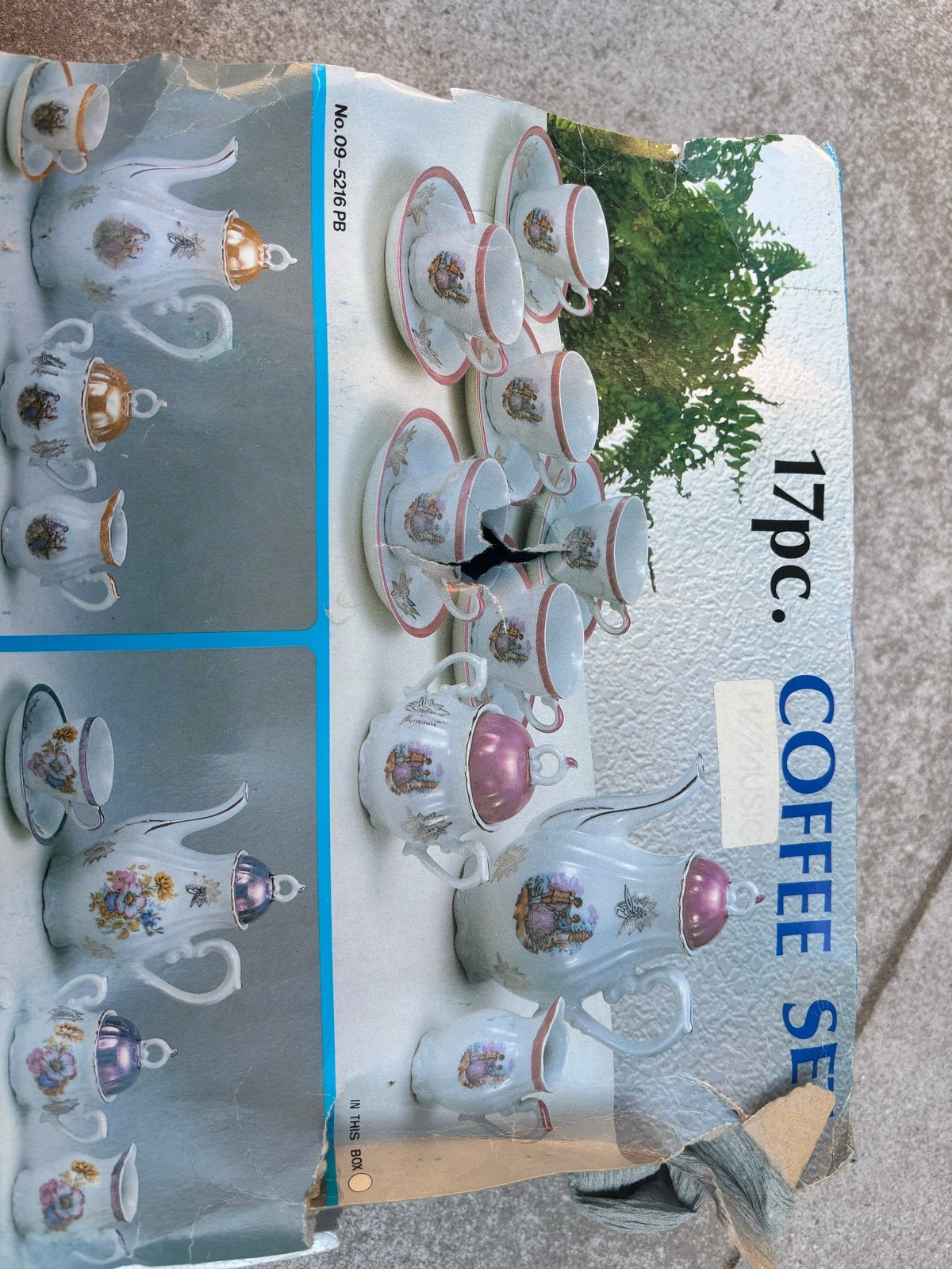 Vintage 17-delig koffieservies - Roze bloemen en goud, Gebruikt, Overige merken, Vintage, Ophalen of Verzenden