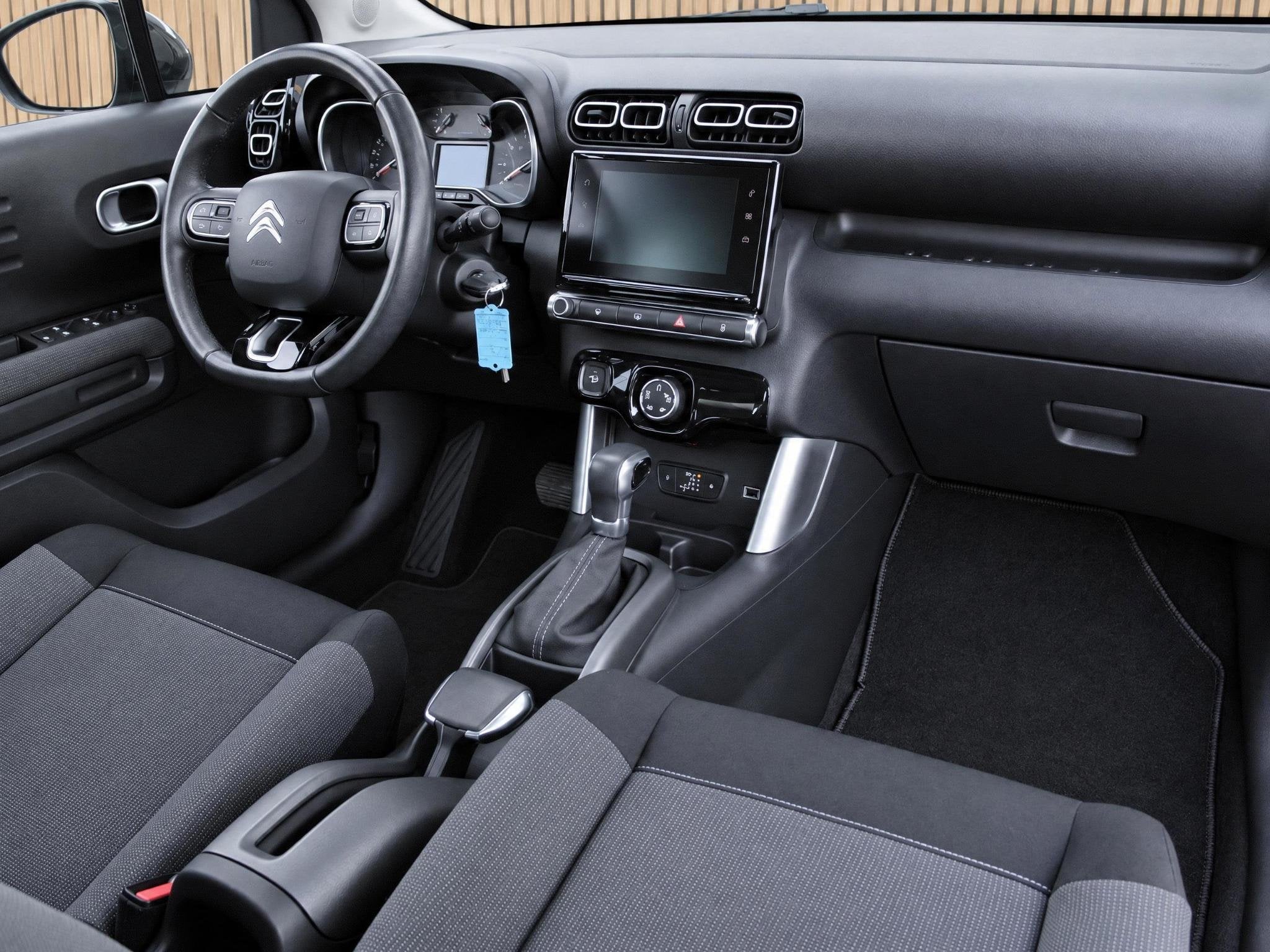 Citroen C3 Aircross 1.2 PureTech S&S Shine Automaat | Navi /, 12 maanden, Gebruikt, Euro 6, Origineel Nederlands