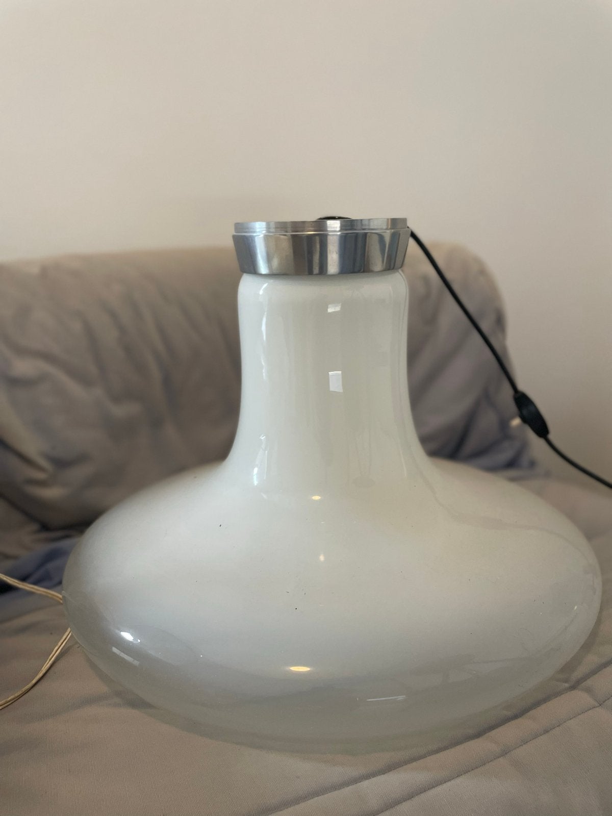 Vintage Design Witte Glazen hanglamp, Ophalen, Zo goed als nieuw, Glas, E27 (groot)