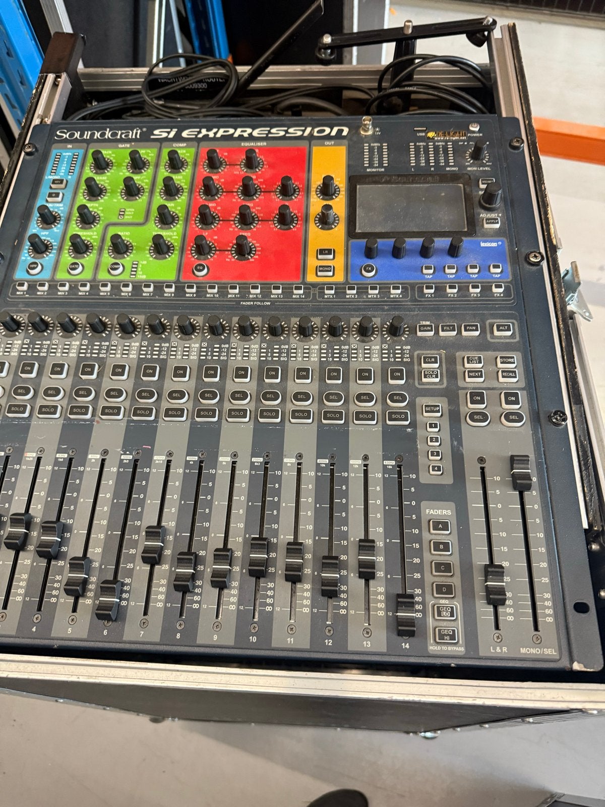Soundcraft Si Expression 1 digitale mixer met Mini Stagebox, Muziek en Instrumenten, Mengpanelen, Ophalen, Gebruikt, 20 kanalen of meer