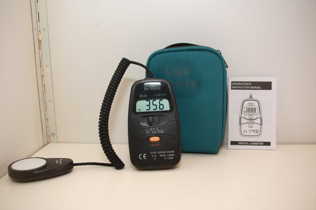 Digitale Luxmeter MC Voice MS-66 compleet met handleiding., Ophalen of Verzenden, Zo goed als nieuw