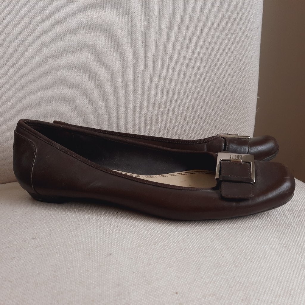 Esprit ballerina's bruin met gesp maat 41 - zgan -, Kleding | Dames, Bruin, Zo goed als nieuw, Esprit, Ballerina's
