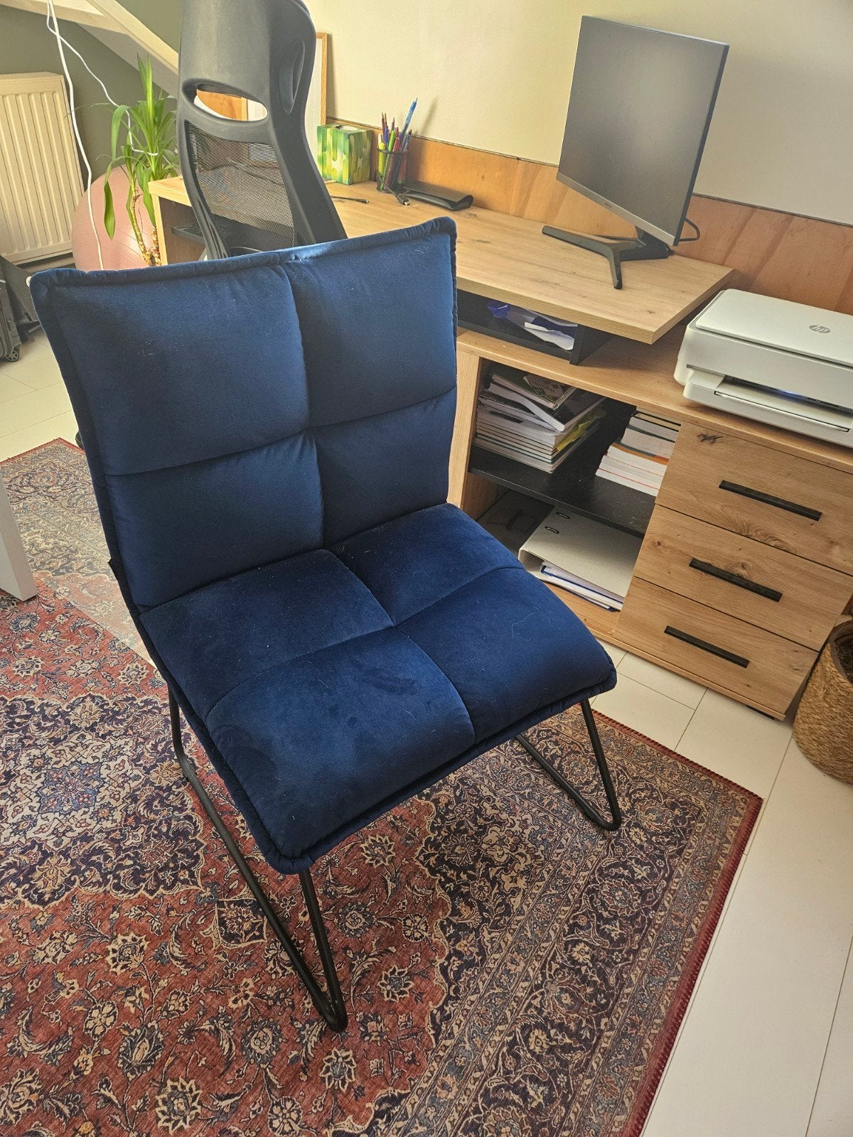 Velvet fauteuil Malaga donkerblauw, Ophalen, Zo goed als nieuw, Stof, 50 tot 75 cm