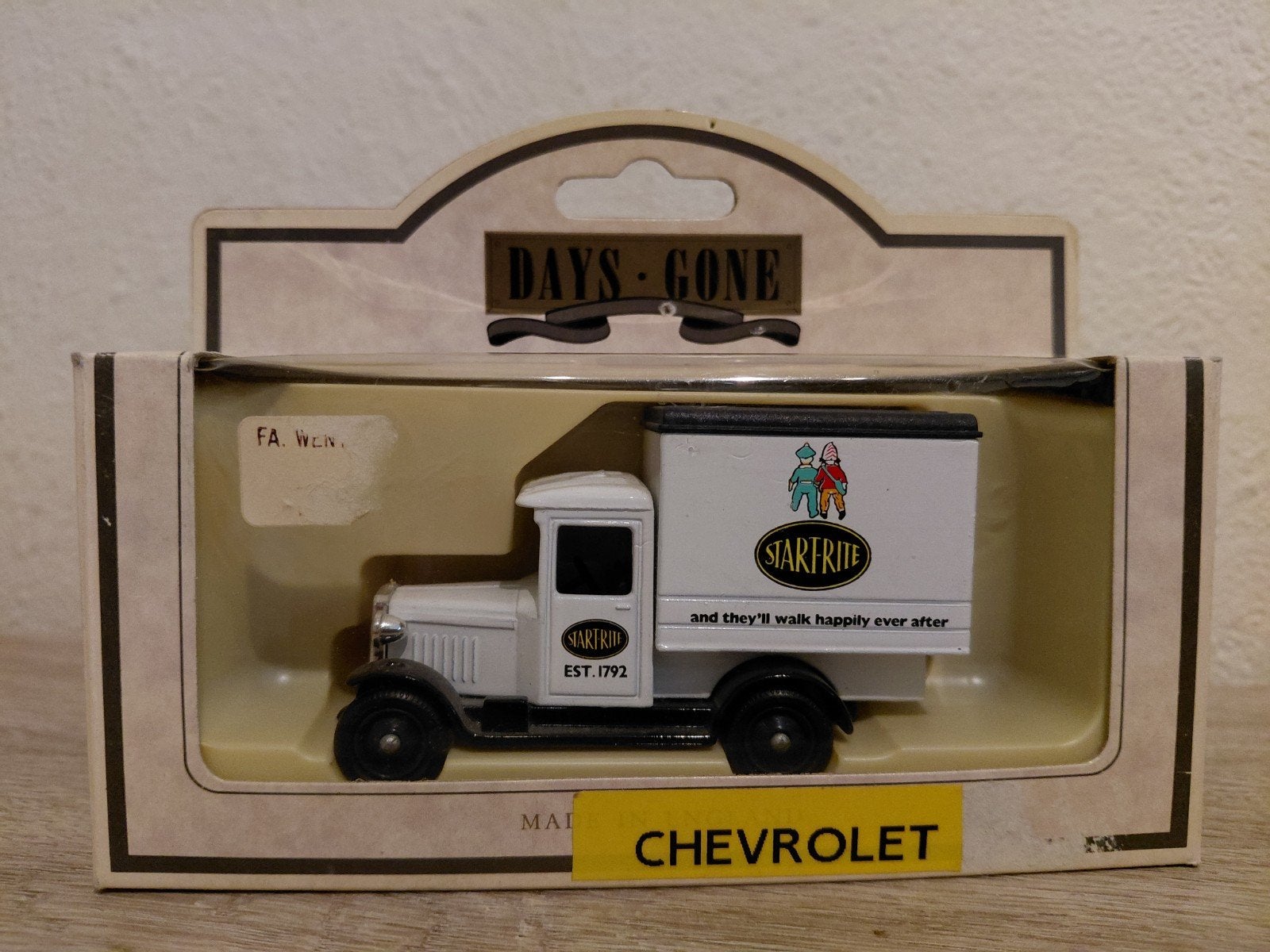 'Start Rite Shoes' 1934 Chevrolet Box Van, Overige merken, Verzenden, 1:32 tot 1:50, Nieuw