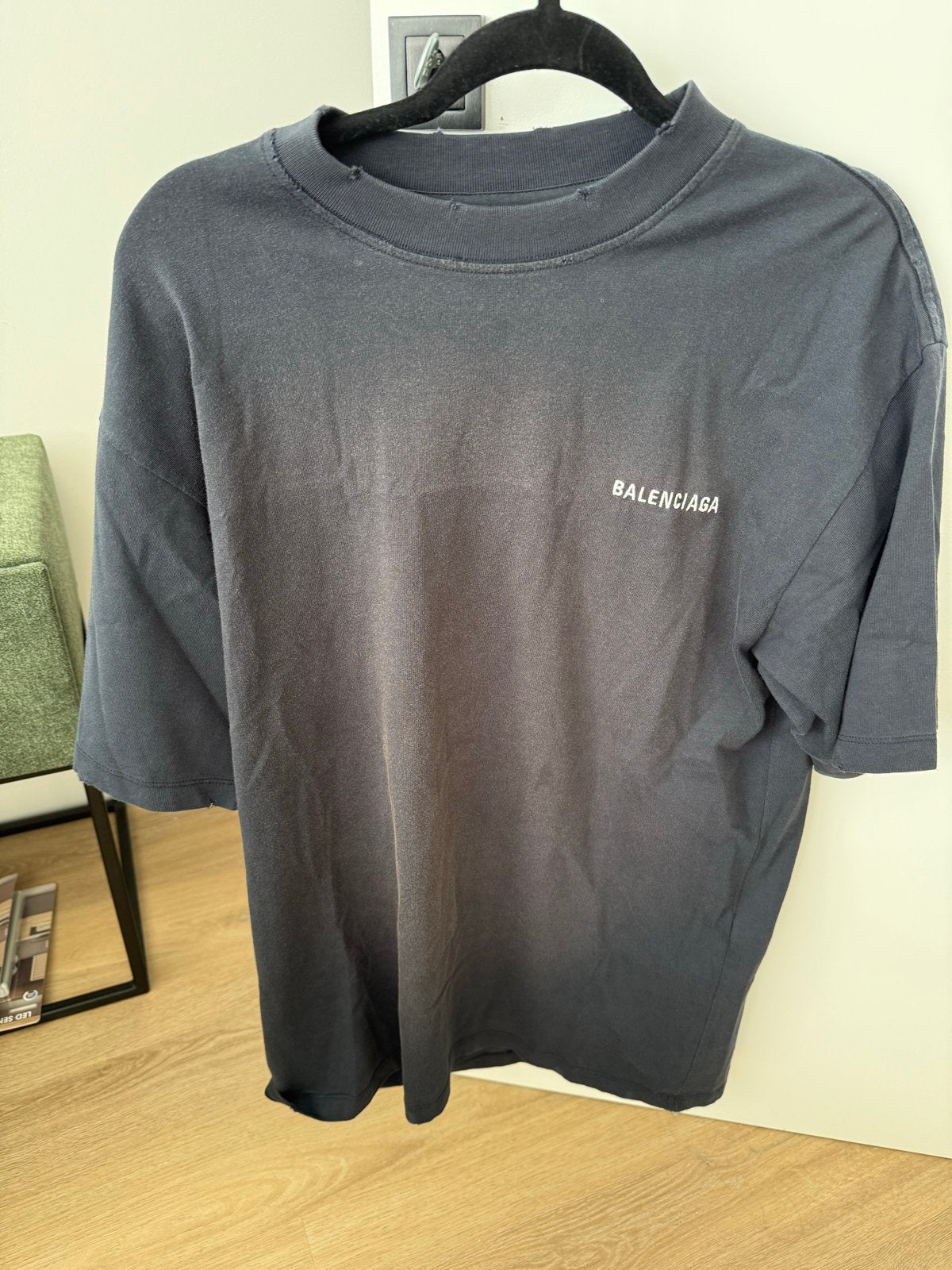 Balenciaga Security Tape T-shirt - Maat M, Ophalen of Verzenden, Zo goed als nieuw, Maat 48/50 (M), Zwart