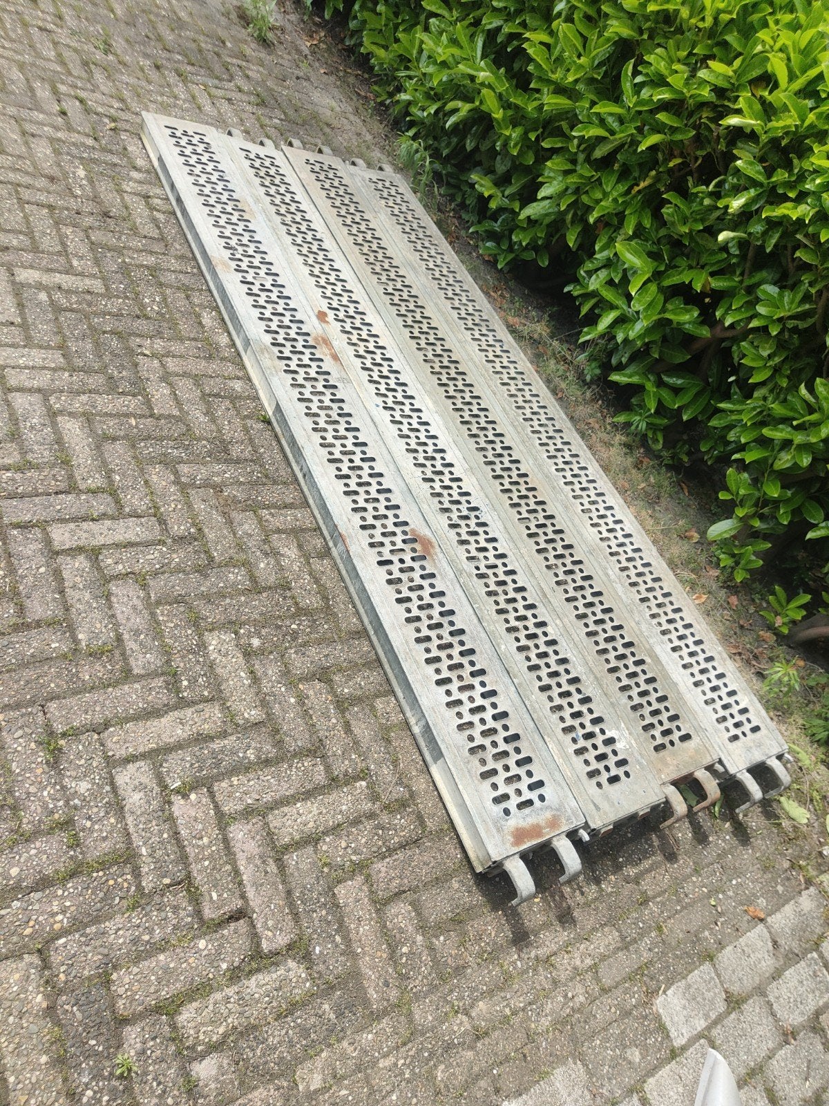 4 oprijplaten, Ophalen of Verzenden