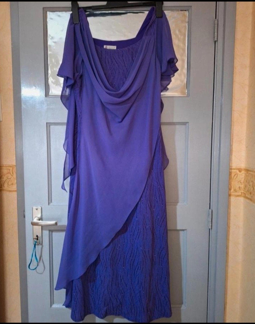 Mooie paarse jurk met glitter, maat 44/46, Kleding | Dames, Ophalen, Paars, Maat 46/48 (XL) of groter, Venna