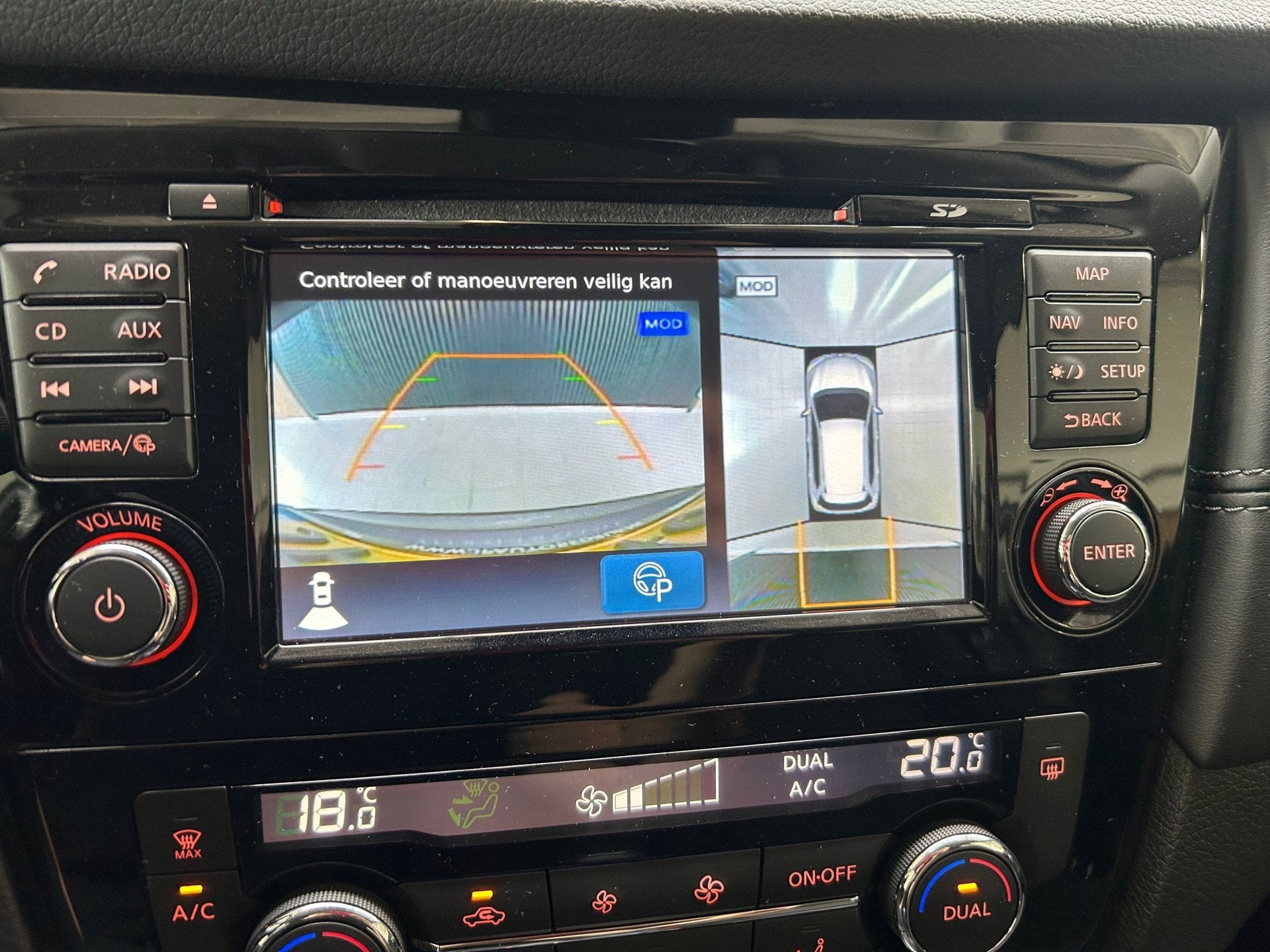 Foto 27 van Nissan X-Trail 1.3 DIG-T N-Connecta AUTOMAAT|CRUISE|NAVI|TRE