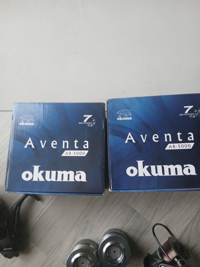 2x Okuma aventa ab 5000 baitrunners nieuw met extra spoelen, Ophalen, Nieuw, Molen
