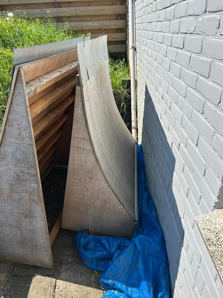 Skate ramp / quarterpipe  - gratis, Ophalen, Gebruikt