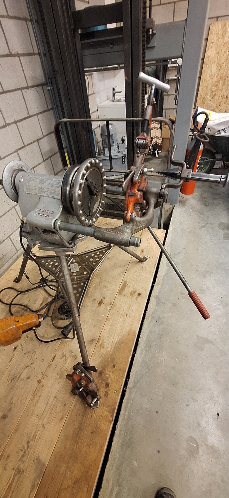 Ridgid 300 draadsnijmachine, Ophalen, Gebruikt, Metaaldraaibank