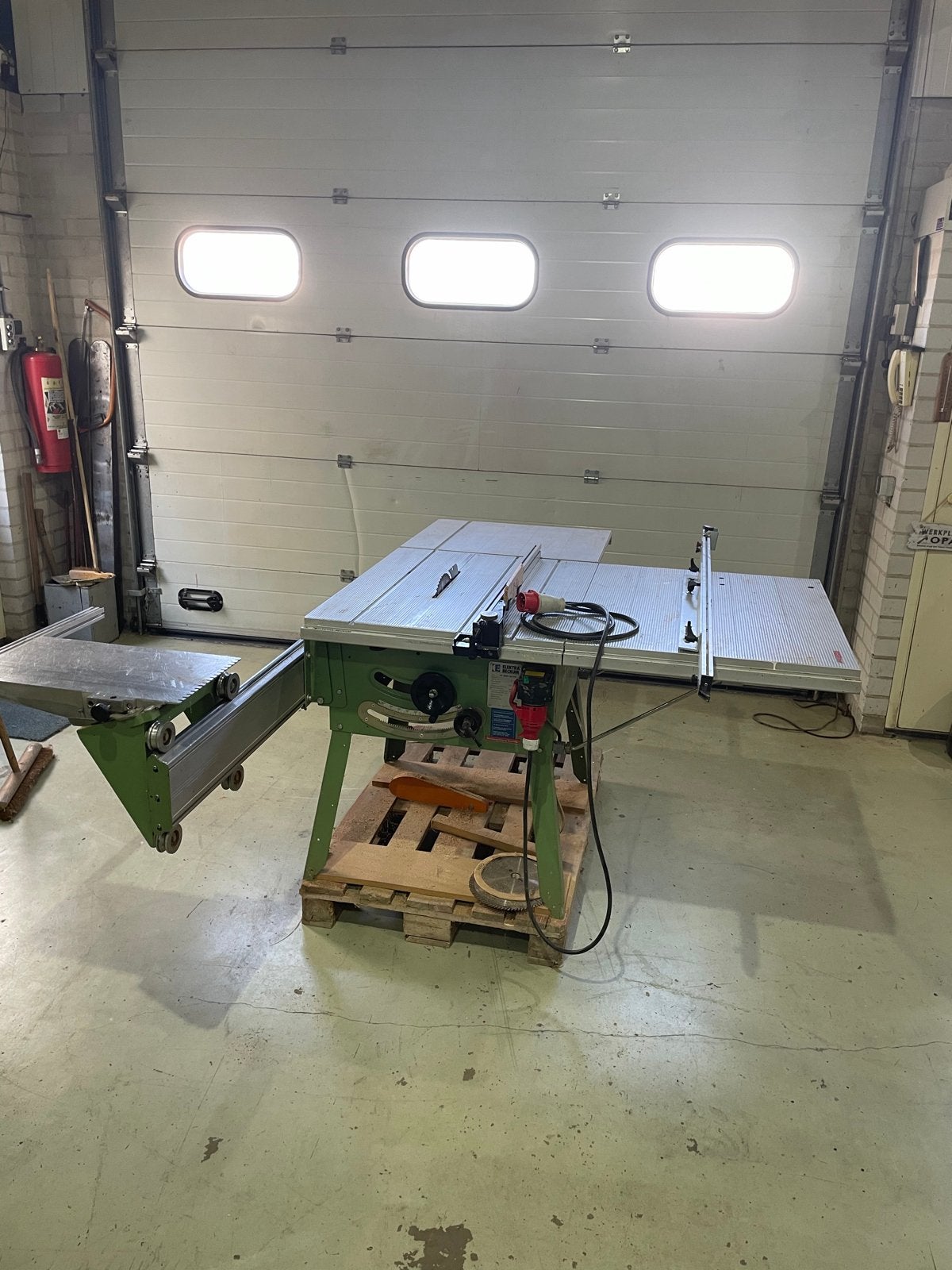 Elektra Beckum PK 2800 DN/250 Tafelzaag met afzuiger, Zakelijke goederen, Machines en Bouw | Houtbewerking, Ophalen