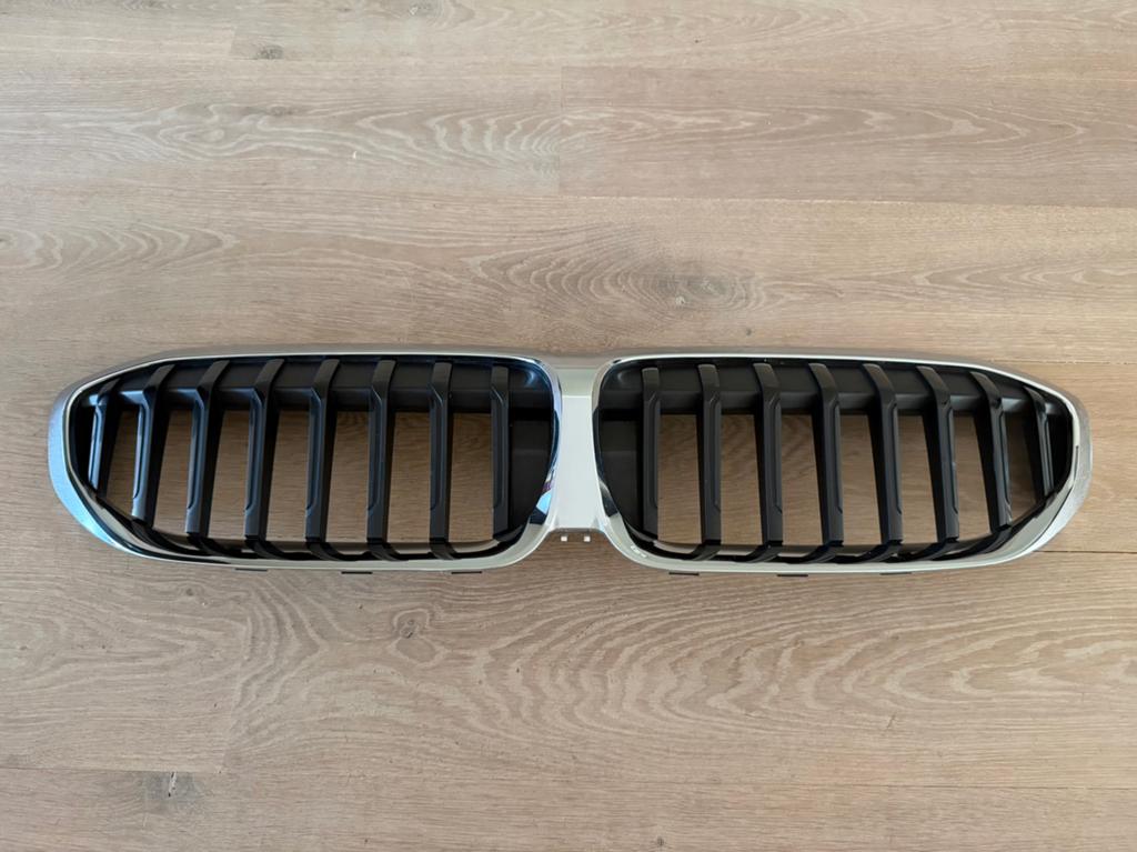 Originele Grill (Chrome) voor BMW 3-serie G20/G21 2019/2023, Gebruikt, Voor, Ophalen of Verzenden, Bumper