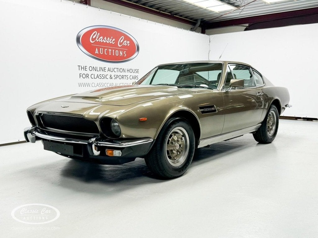 Aston martin OVERIGE OSCAR INDIA V8  - ONLINE AUCTION, Auto's, Oldtimers, Automaat, Bruin, Bedrijf, Aston Martin