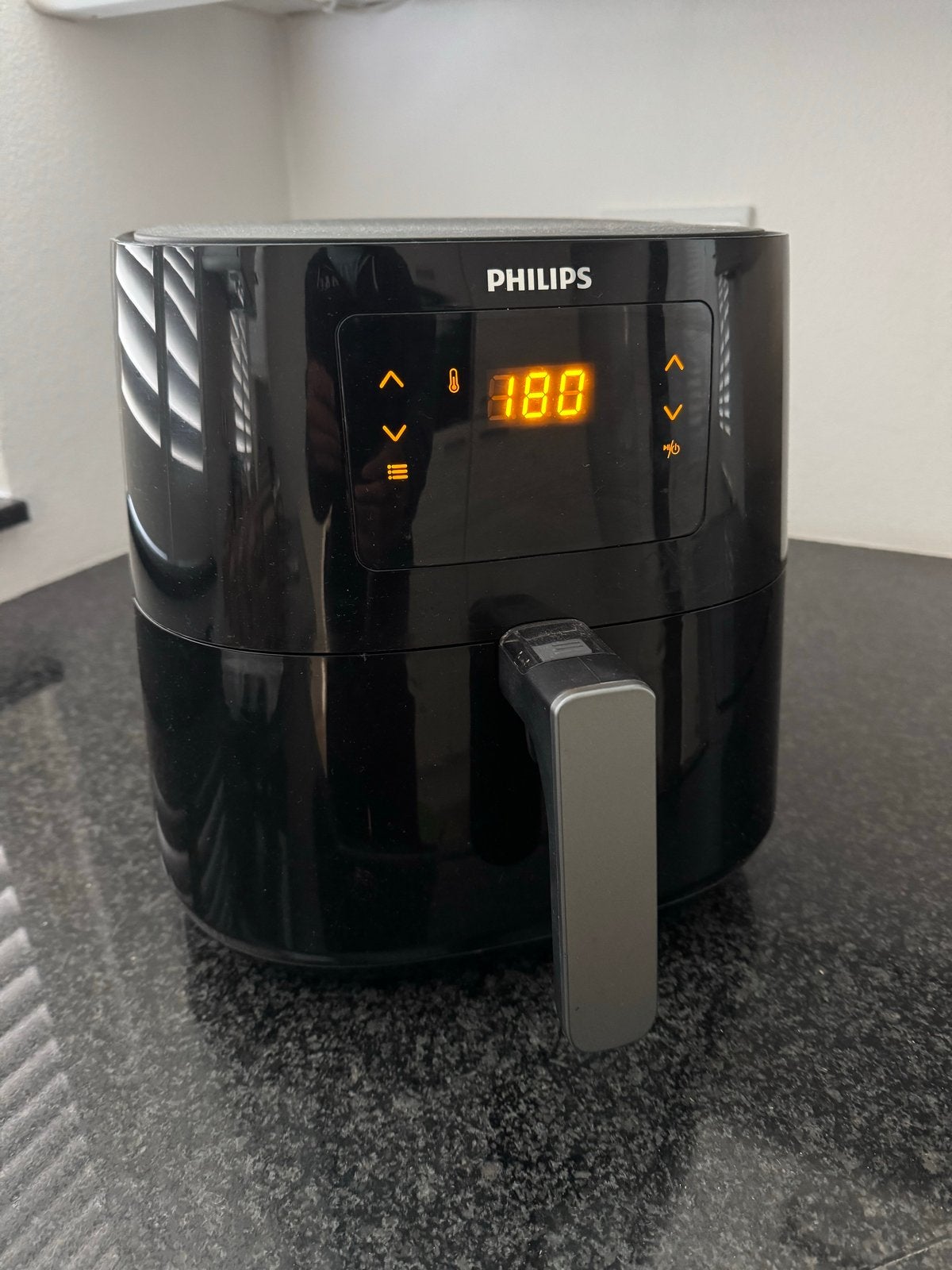 Philips Airfryer Essential XL - Zo goed als nieuw met WiFi, Ophalen of Verzenden, Zo goed als nieuw, Airfryer XL, 1000 t/m 1499 gram