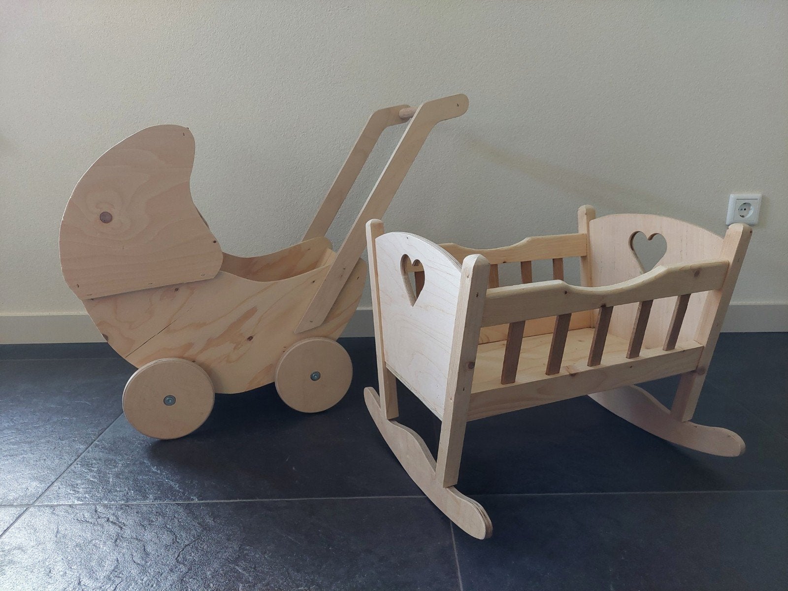 Houten poppenbedje en poppenwagen, Ophalen, Nieuw, Overige typen