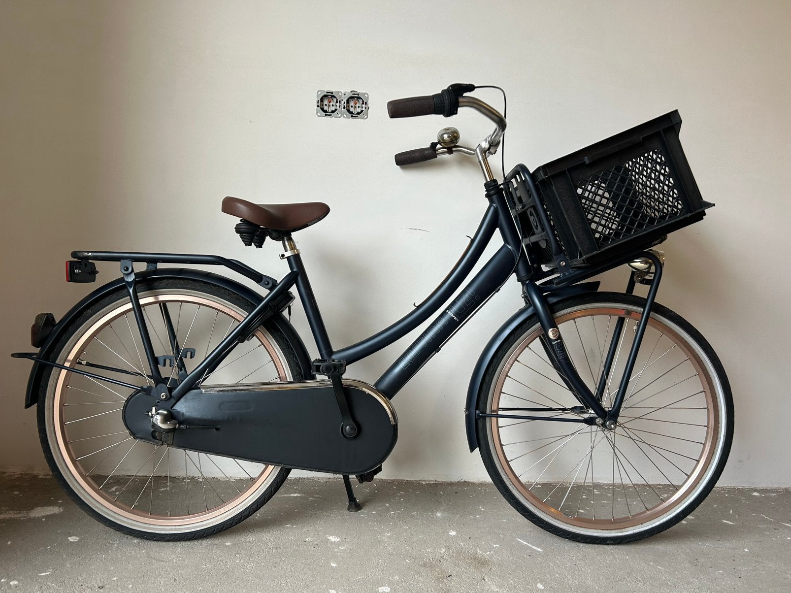 Nette Cortina u4 meisjesfiets  24 inch met 3 versnellingen, Ophalen, Terugtraprem, Versnellingen, Gebruikt