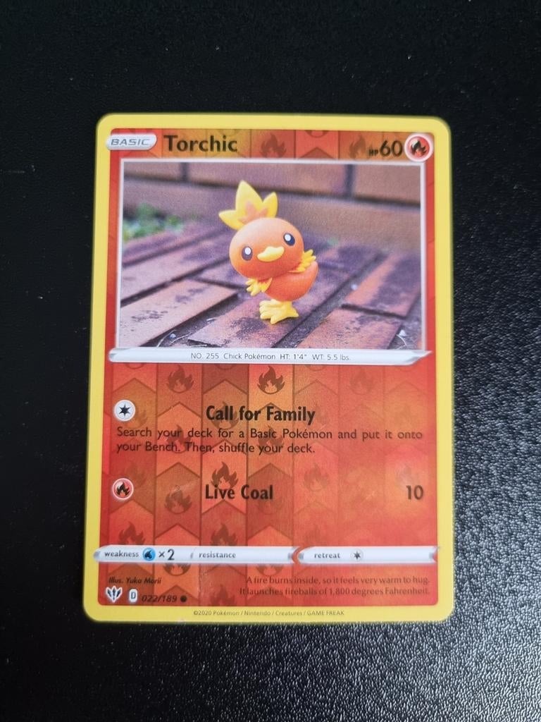 Torchic 022/189 Reverse Holo, Ophalen of Verzenden, Zo goed als nieuw, Losse kaart