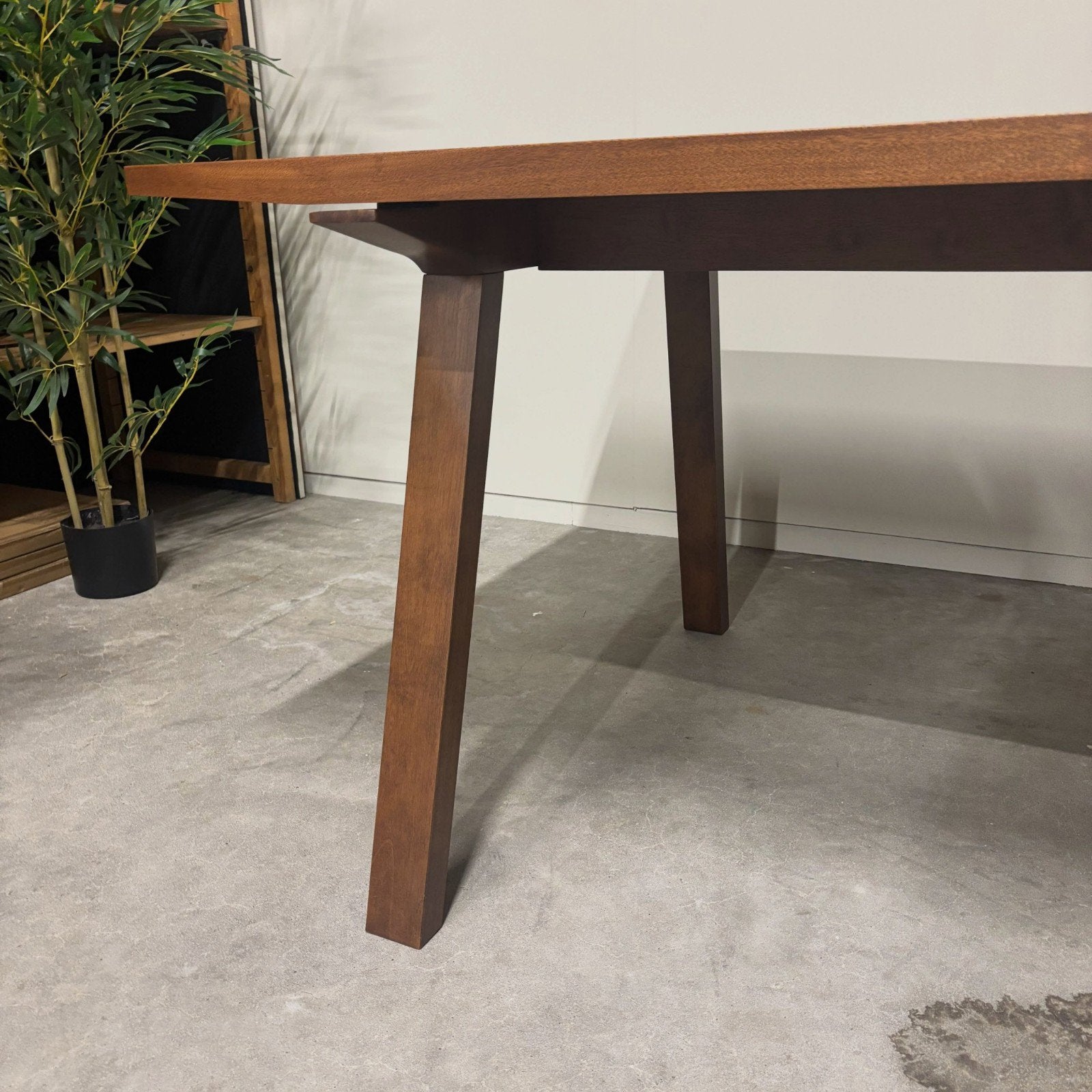 Eettafel Adamello Essenfineer 180x95 cm van Dutchbone, Ophalen
