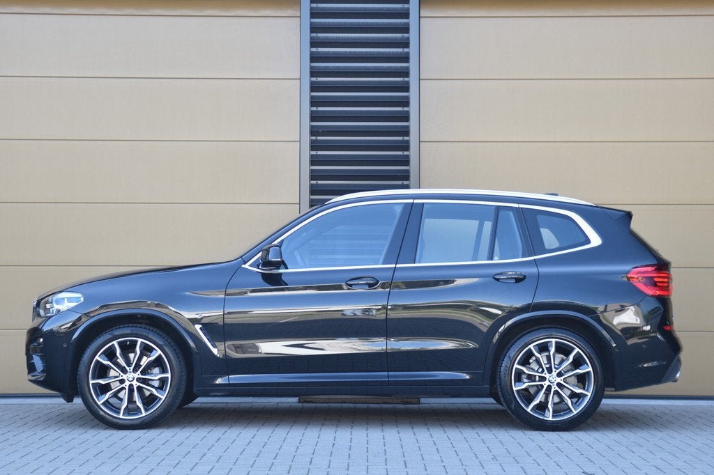 BMW X3 xDrive20i High Executive Edition * M-Sport * Head-up, Auto's, BMW, Automaat, 1998 cc, Gebruikt, 4 cilinders