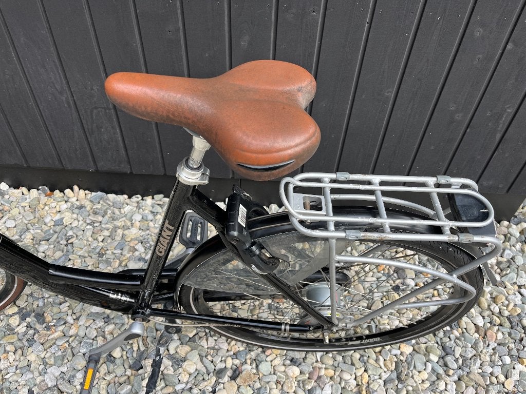 Mooie Giant ultimo sports utility damesfiets, Ophalen, Gebruikt, Versnellingen, 56 cm of meer