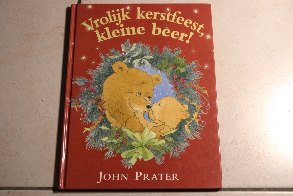 Vrolijk kerstfeest, kleine beer! / John Prater, Ophalen of Verzenden, Zo goed als nieuw, Fictie algemeen, Voorleesboek