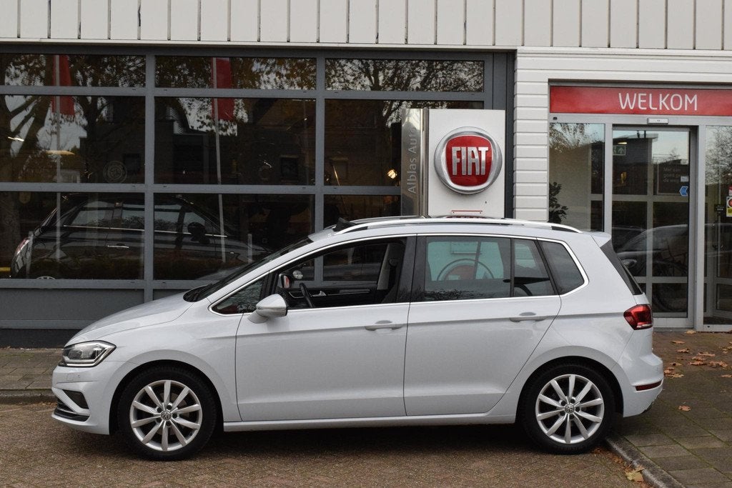 Volkswagen Golf Sportsvan Highline|Dak|Trekh.|ACC|Carplay|Ma, Auto's, Volkswagen, Stof, 4 cilinders, 150 pk, Wit