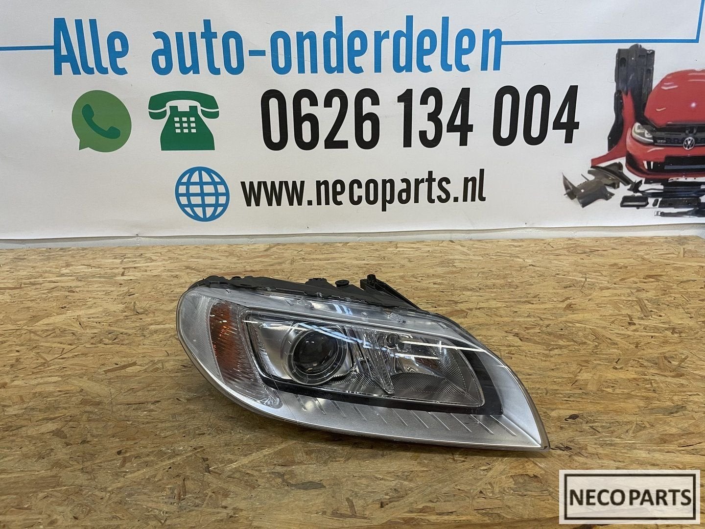 VOLVO V70 XC70 S80 XENON KOPLAMP RECHTS 31420014, Auto-onderdelen, -, -, -