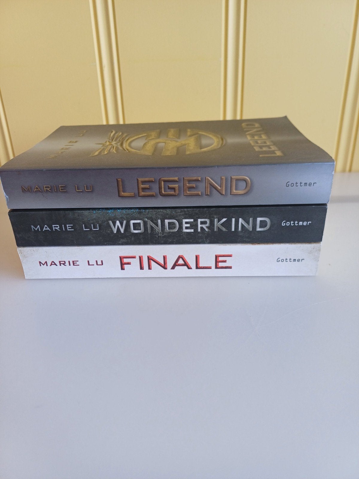Legend triogie, Ophalen of Verzenden, Gelezen, Marie Lu