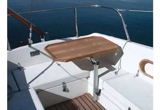 LAGUN onderstel tafel voor in de kuip incl. Tafelblad, Watersport en Boten, Ophalen, Zo goed als nieuw, Zeilboot of Motorboot