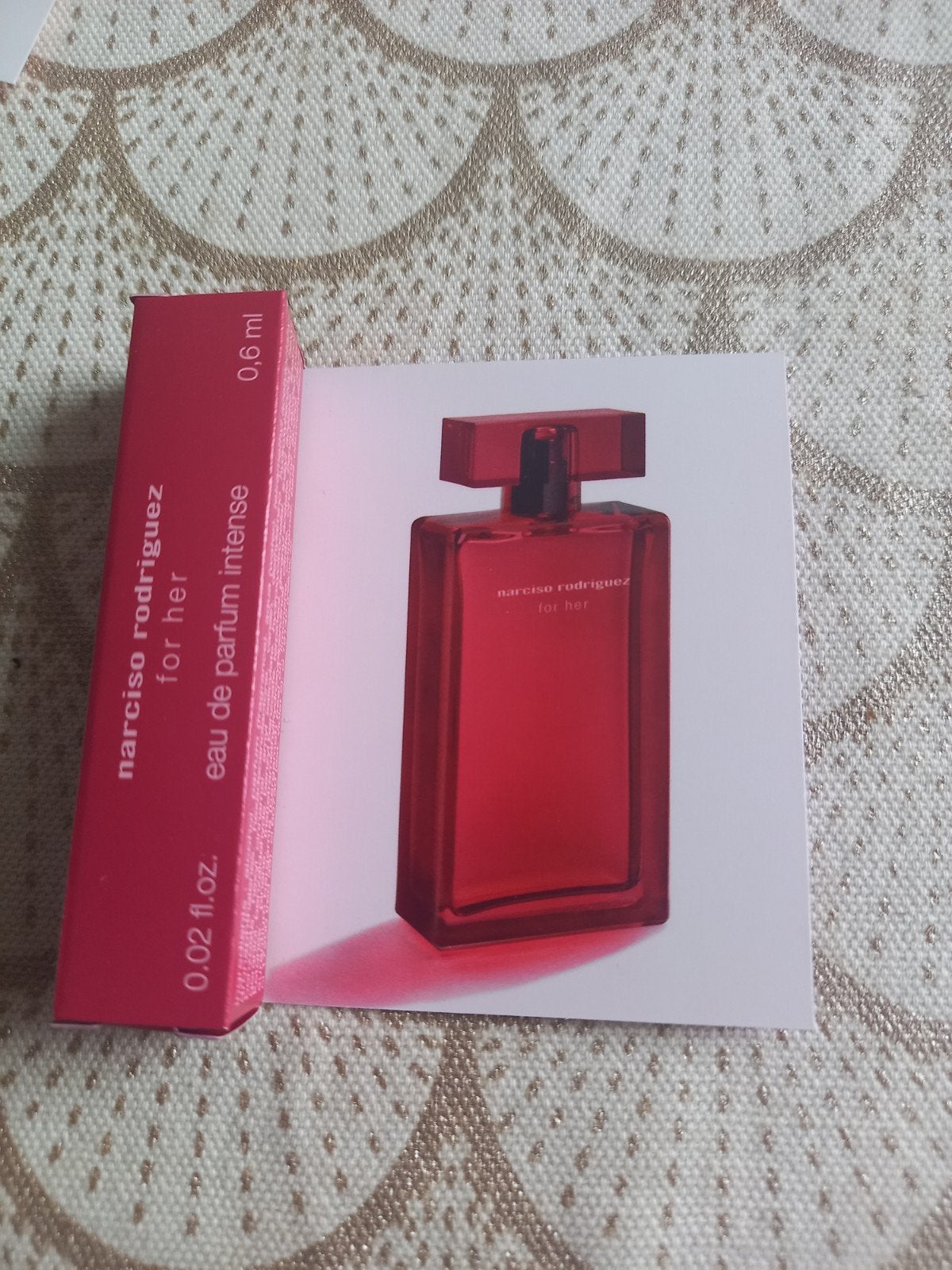 Proefje Narciso Rodriguez for her Intense, Sieraden, Tassen en Uiterlijk, Ophalen of Verzenden, Nieuw