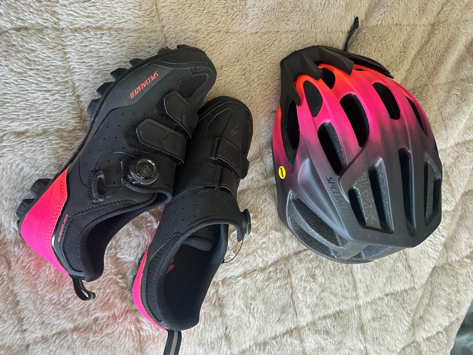 Specialized mtb schoenen en helm set, Ophalen of Verzenden, Gebruikt
