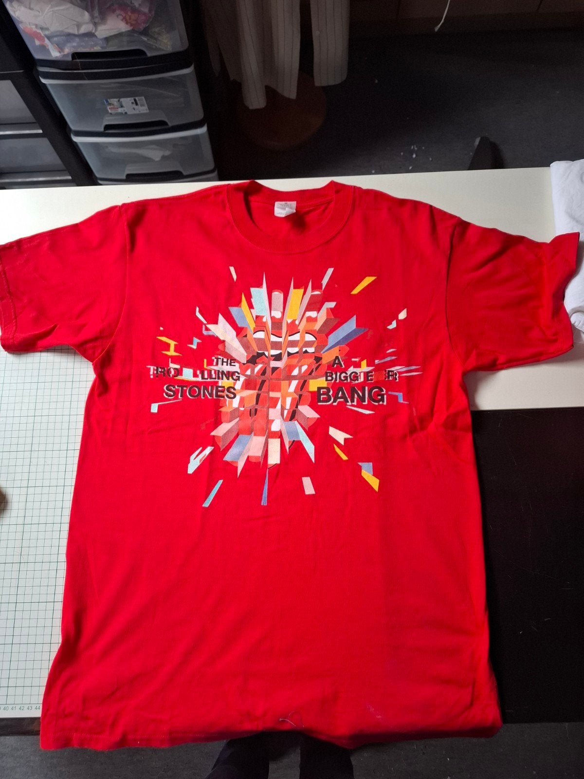 Rolling Stones T-shirt 'A Bigger Bang' Tour 2007 - Maat L, Maat 52/54 (L), Gedragen, Rood, Anvil