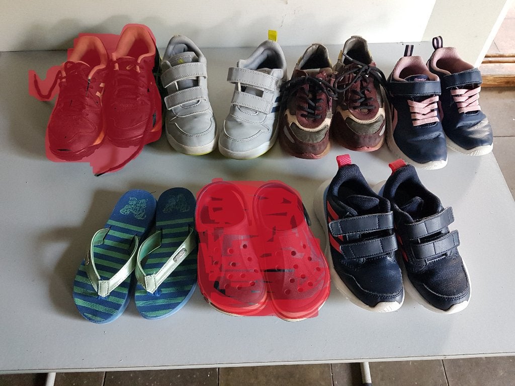 kinder schoenen en sketchers, gedragen, 12 paar, Ophalen of Verzenden, Gebruikt, Jongen of Meisje, Schoenen