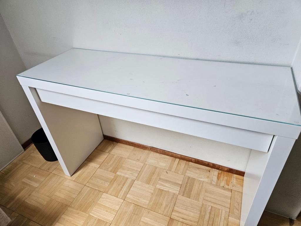 Ikea malm makeup tafel , bureau, Ophalen, Zo goed als nieuw