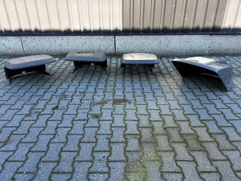 Husqvarna Beschermhuis voor Robotmaaier, Info@mansier.com, Gebruikt, Husqvarna, 20 tot 25 cm