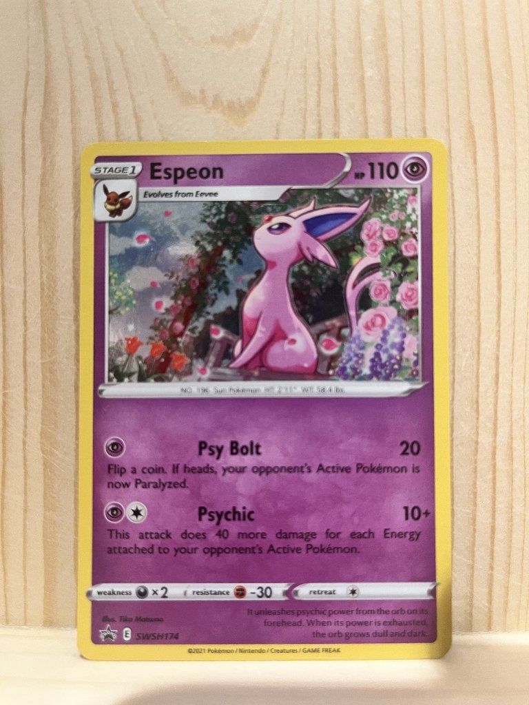 Espeon (SWSH 174) Pokemon kaart, Ophalen of Verzenden, Zo goed als nieuw, Losse kaart, Foil