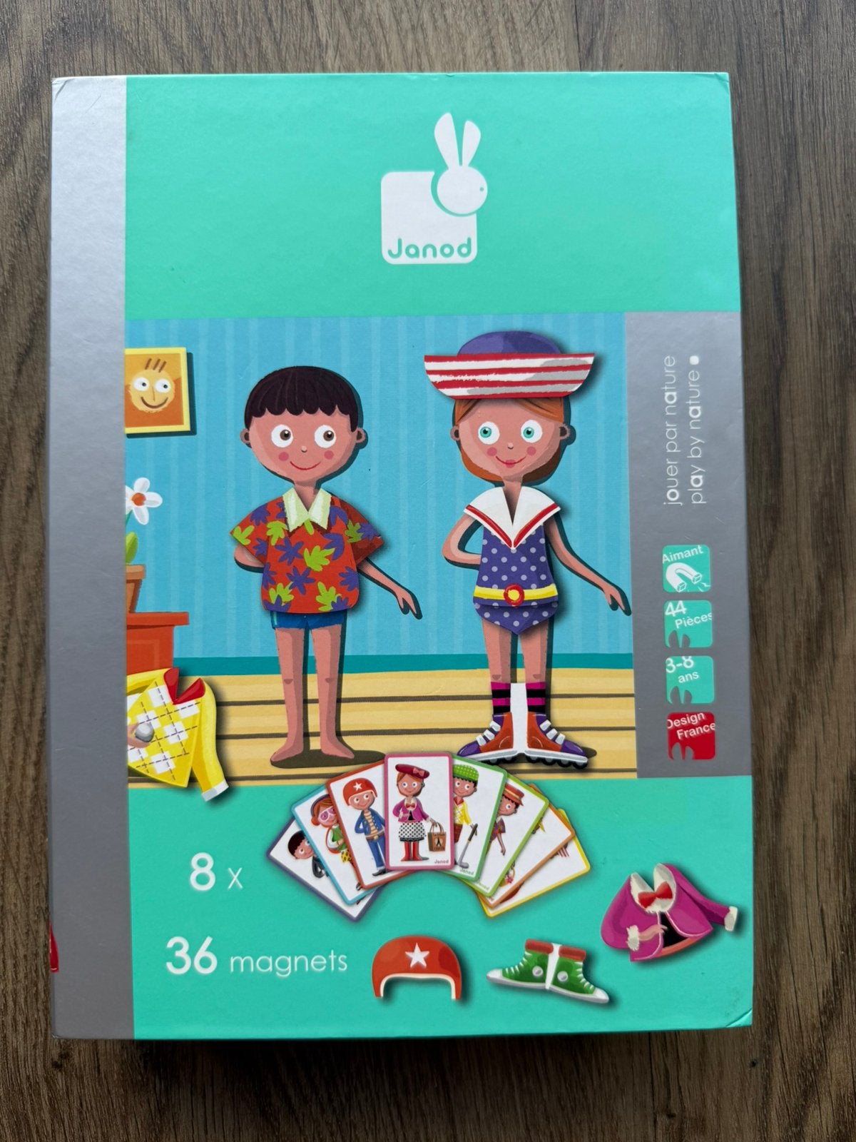 Janod magneet boek, Ophalen, Zo goed als nieuw