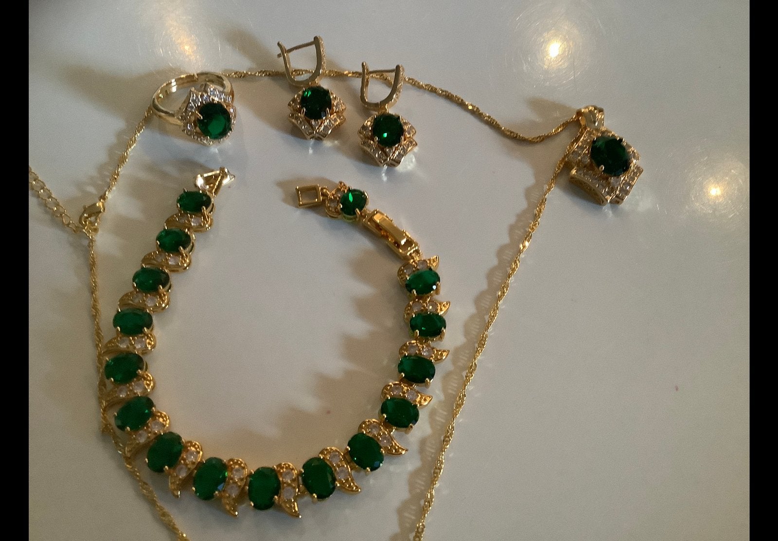 Set armband oorbellen ring ketting hanger verguld 18 k GP, Sieraden, Tassen en Uiterlijk, Armbanden, Verzenden, Nieuw, Goud, Overige materialen