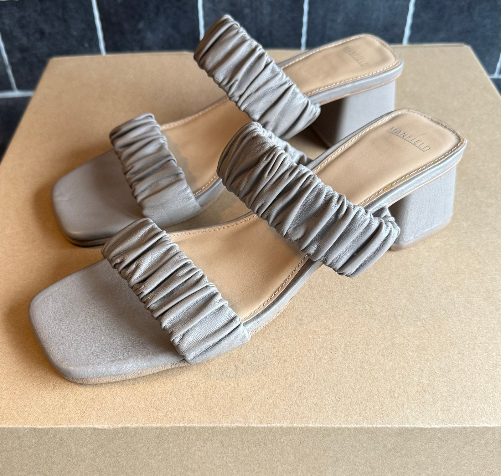 Manfield Sandalen met hak, Overige kleuren, Nieuw, Sandalen of Muiltjes, Ophalen of Verzenden