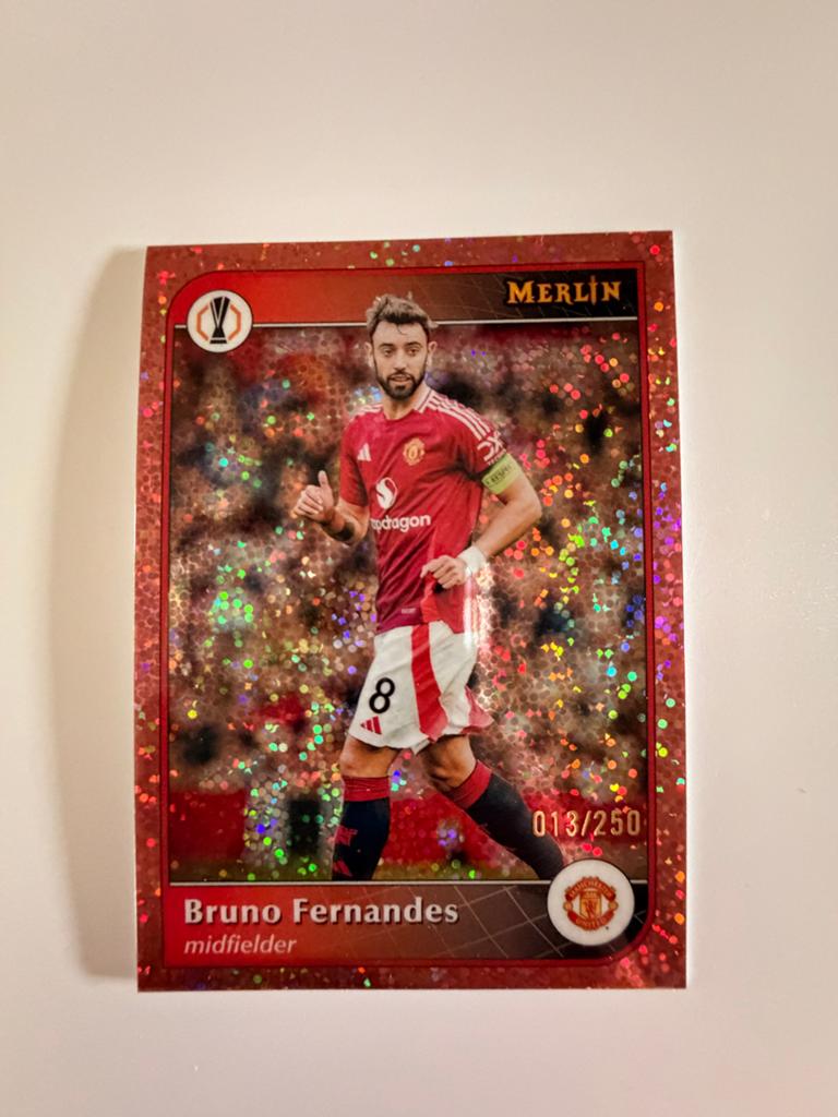 Bruno Fernandes Merlin genummerd 013/250, Ophalen of Verzenden, Zo goed als nieuw, Buitenlandse clubs, Spelerskaart