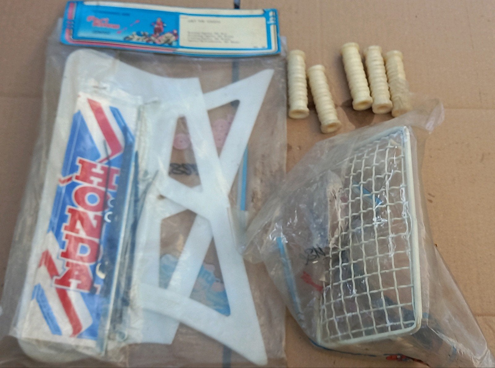 Honda mt50 koelspoiler koplamprooster enz nieuw, Ophalen of Verzenden, Nieuw, Overige merken